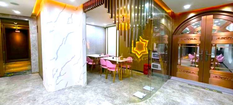 江畔里女子青年旅舍(长寿路地铁站店)图片