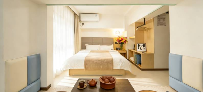 锦洋民宿(西安路商业街香炉礁地铁站店)图片