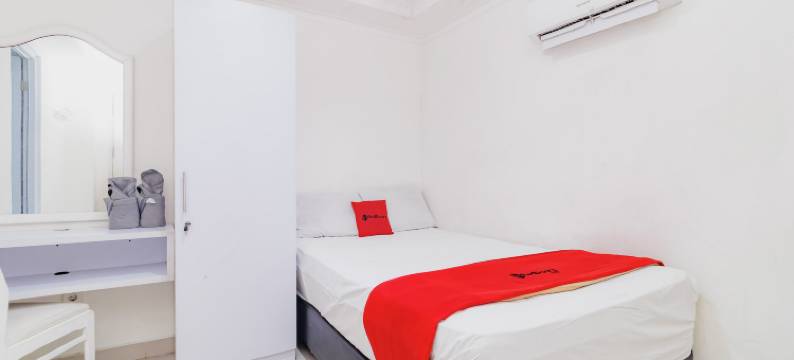 RedDoorz near Jakarta International Velodrome图片