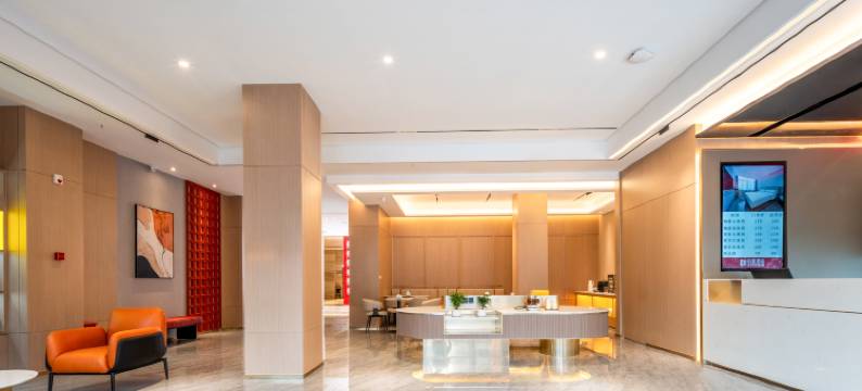 柏曼酒店(南漳水镜广场店)图片