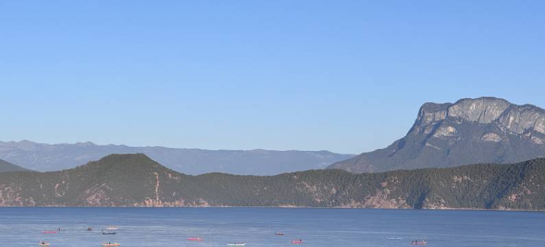 泸沽湖前湖·月遥全湖景度假酒店(泸沽湖普洛码头店)图片