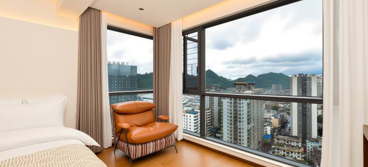 上喜·Cozy臻选民宿(六盘水高铁站人民广场店)图片