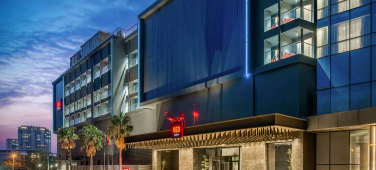 伊兹密尔波尔诺瓦丽笙红酒店(Radisson RED  Izmir Point Bornova)图片