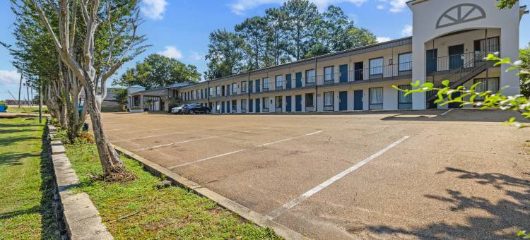 Motel 6 – 麦库姆, 密西西比州(Motel 6 - McComb, MS)图片