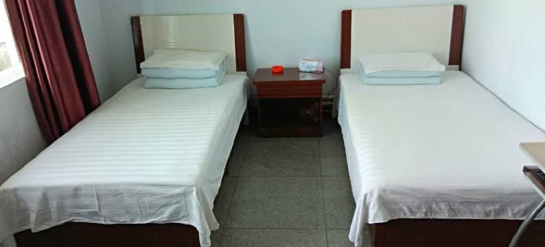 乌拉特前旗乌拉山小宾馆图片