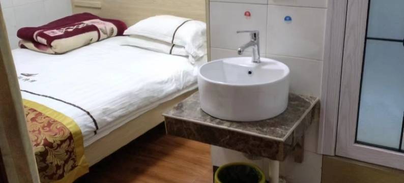 六枝特区玉芹招待所图片