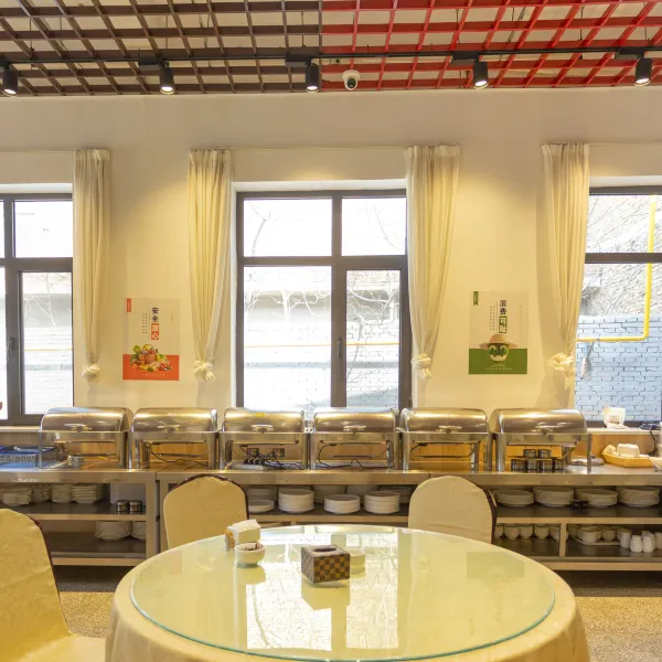 艺龙安云酒店(运城盐湖关帝庙圣像景区店)