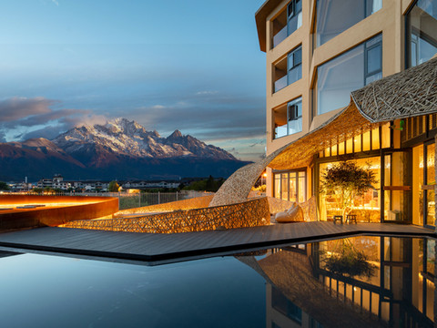 丽江云渡•日照金山·雪山湖景度假民宿