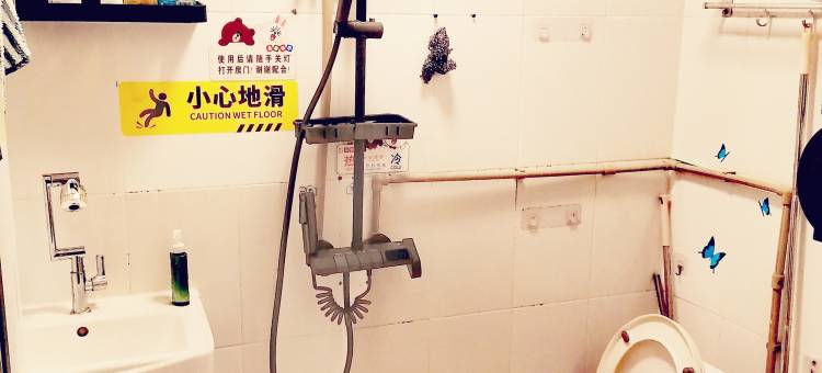 深圳漫时光青年旅舍(罗湖口岸店)图片