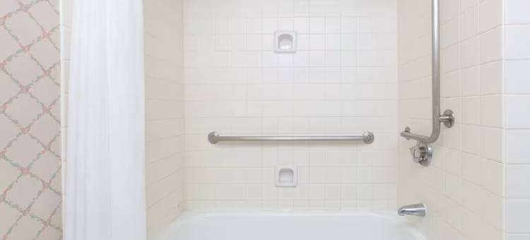 霍桑洛杉矶国际机场华美达酒店(Ramada by Wyndham Hawthorne LAX / LA Stadium)图片