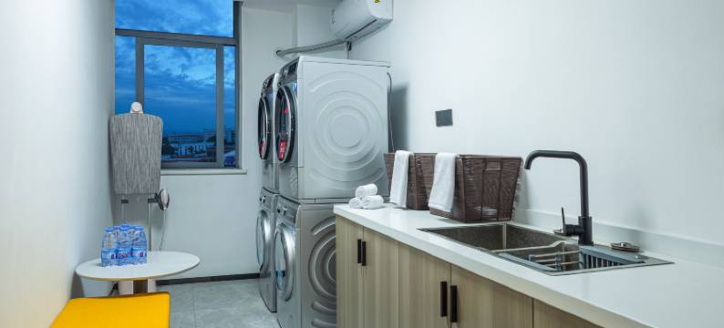 缤跃酒店(南昌红谷滩省儿童医院店)图片