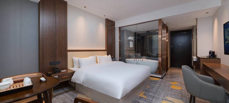 金仕顿大酒店(福州三坊七巷东门地铁站店)图片