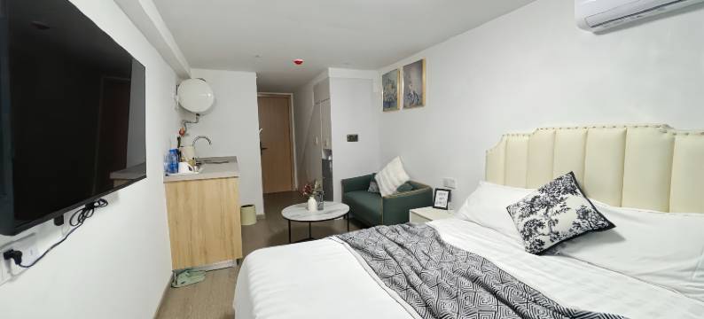 芳华智能酒店(广州新塘永旺梦乐城店)图片