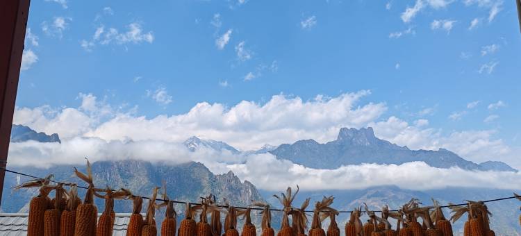 福贡老姆登香格里民宿图片