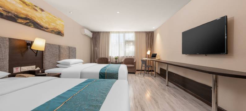 云上四季尚品酒店(玉溪淘宝街万达广场店)图片