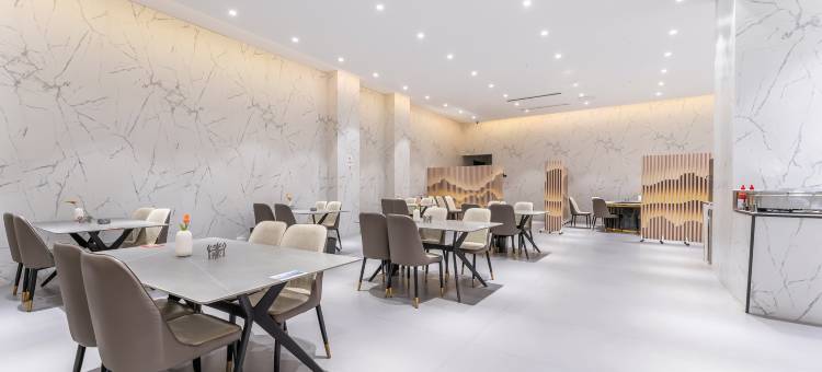 千喜湖畔酒店(连云港嘉瑞宝广场店)图片
