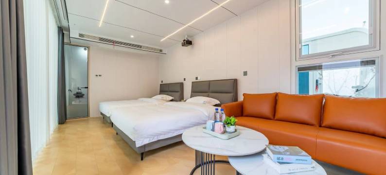 四季微宿太空舱民宿图片