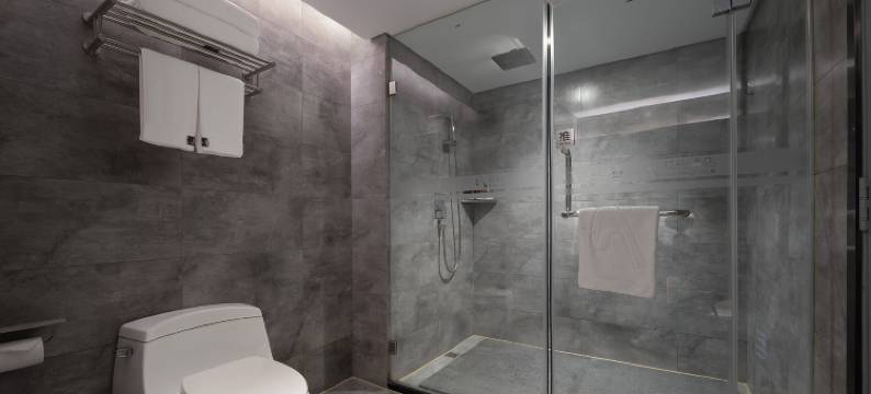 佛山艾尚酒店(乐从罗浮宫国际家居博览中心店)图片