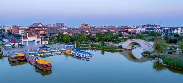 白玉兰酒店(圣豪购物无棣古城店)图片