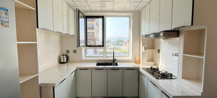 山海关卓雅民宿(龙海大道店)图片