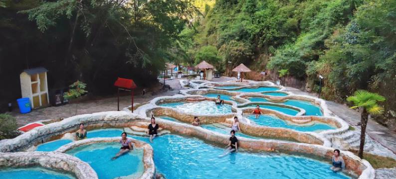 石城九寨温泉度假庄园图片