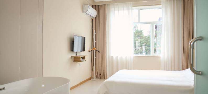 三江源宾馆(长白山北坡集散中心店)图片