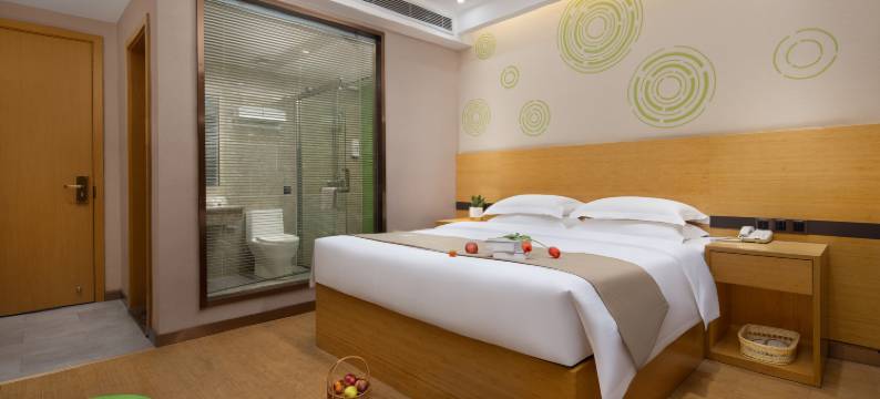 越家秋途酒店(象湖南大一附院店)图片