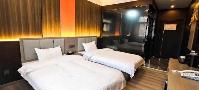 日喀则西域之家商务酒店图片