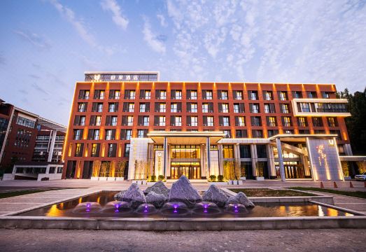 静果酒店（济源职业技术学院店）外景图