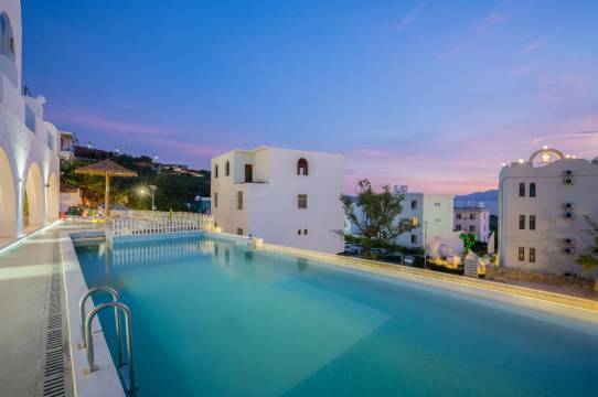 上荨罗迦·Santorini月亮湾希腊亲子海景私汤民宿(抚仙湖风景区)图片