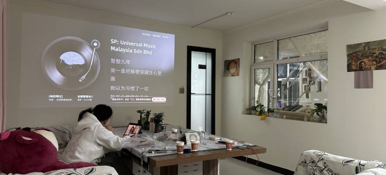 流光青旅(西宁火车站店)图片