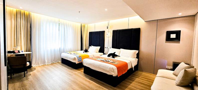 青岛黑鲸hotel(万达CBD南京路店)图片