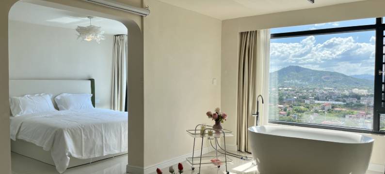 云漫民宿(兴国翡翠广场店)图片