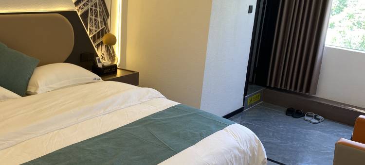 陌野·轻居(汕头小公园店)图片