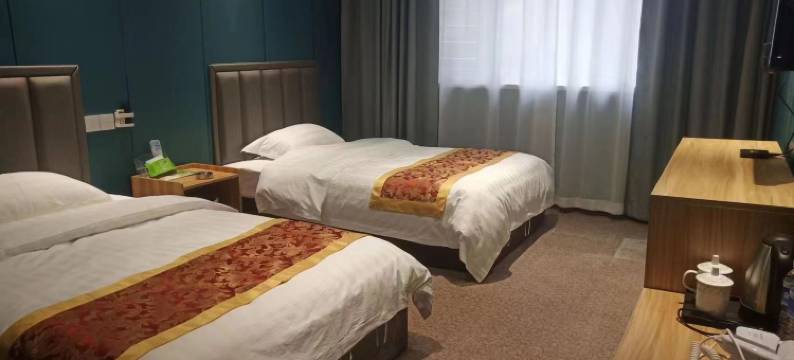 安达万鲤隆宾馆图片