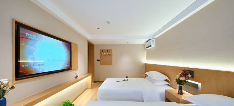 达州天斯大酒店(城市中心广场三圣宫美食街店)图片