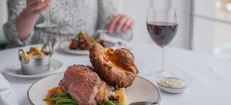 布罗姆利庭院酒店(Bromley Court Hotel London)图片