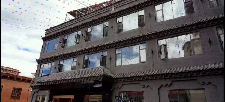 柏晶酒店(芒康店)图片