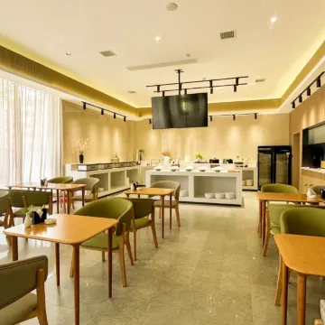 云季酒店（翼城桐封公园店）