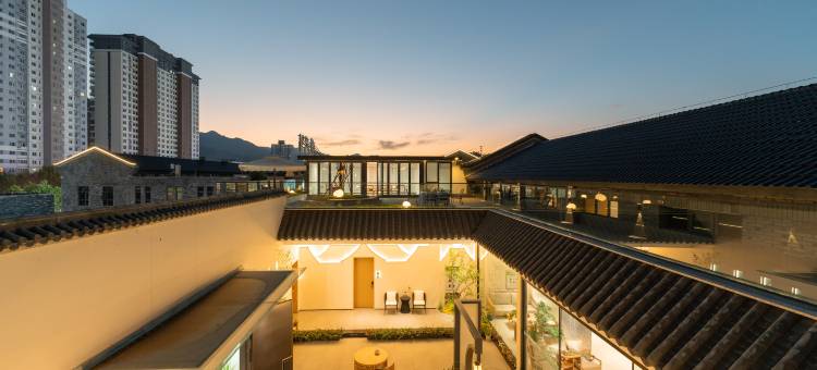 花筑·静若繁华(栾川老君山凤凰天街店)图片