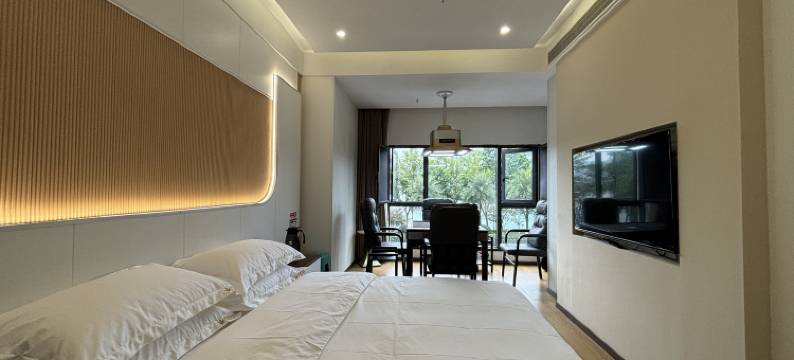 宜盛智能酒店(忠县实验小学滨江路店)图片