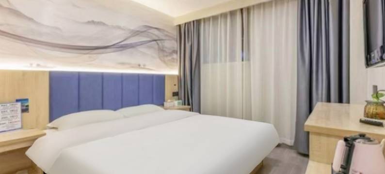 清风酒店(南京火车站迈皋桥地铁站店)图片