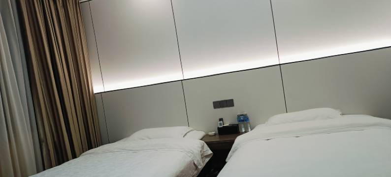 荥经阳光商务酒店图片