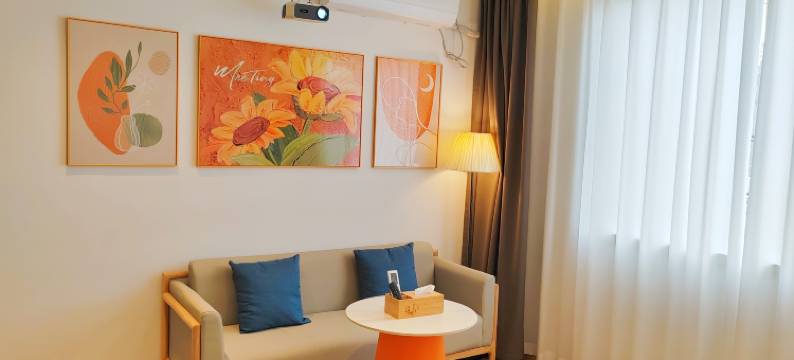 洛阳遇见花城民宿图片