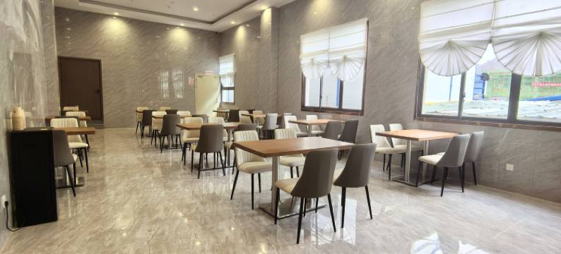 紫云玉白酒店图片