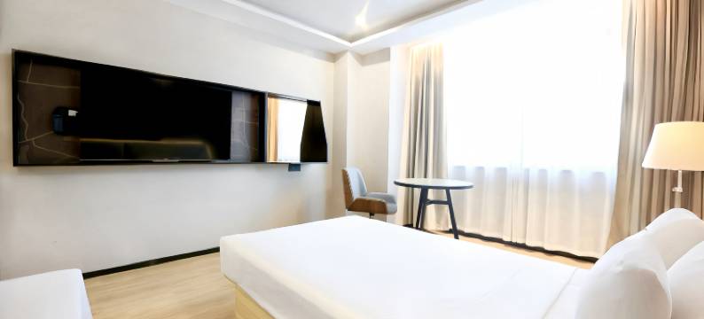 澳都酒店(宝应时代广场店)图片