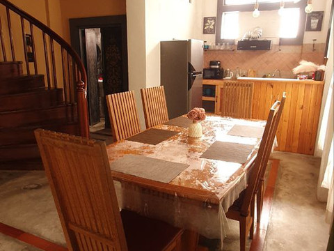 Thai Authentic House