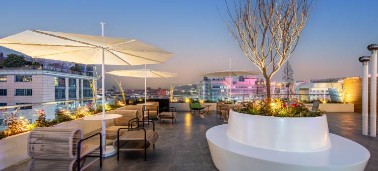 臻庭酒店(杭州西湖湖滨龙翔桥地铁站店)图片