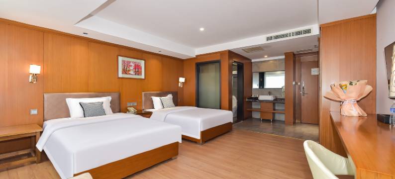 原竹酒店(贵阳北站店)图片