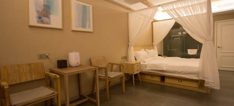 西宁华宿酒店(大新街夜市中心广场店)图片